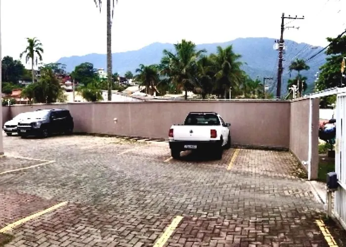 Apartamento Studio Em Predio De Frente Ao Mar Massaguacu Caraguatatuba